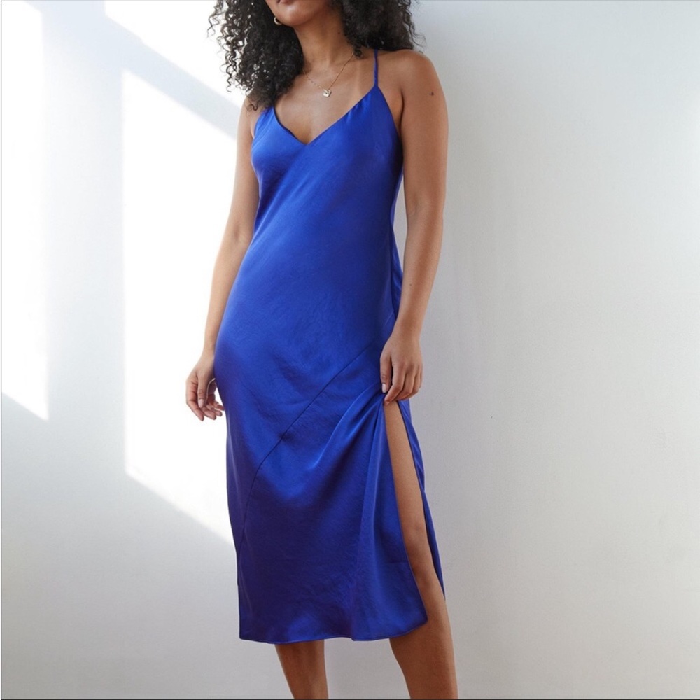 DEADSTOCK Royal blue aritzia silky slip dress